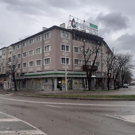 Hotel Роял Шумен Exterior foto
